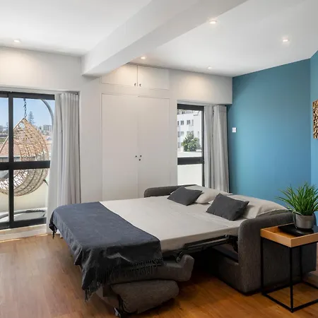 Atlantic Blue 1 - Center With Garage Apartment